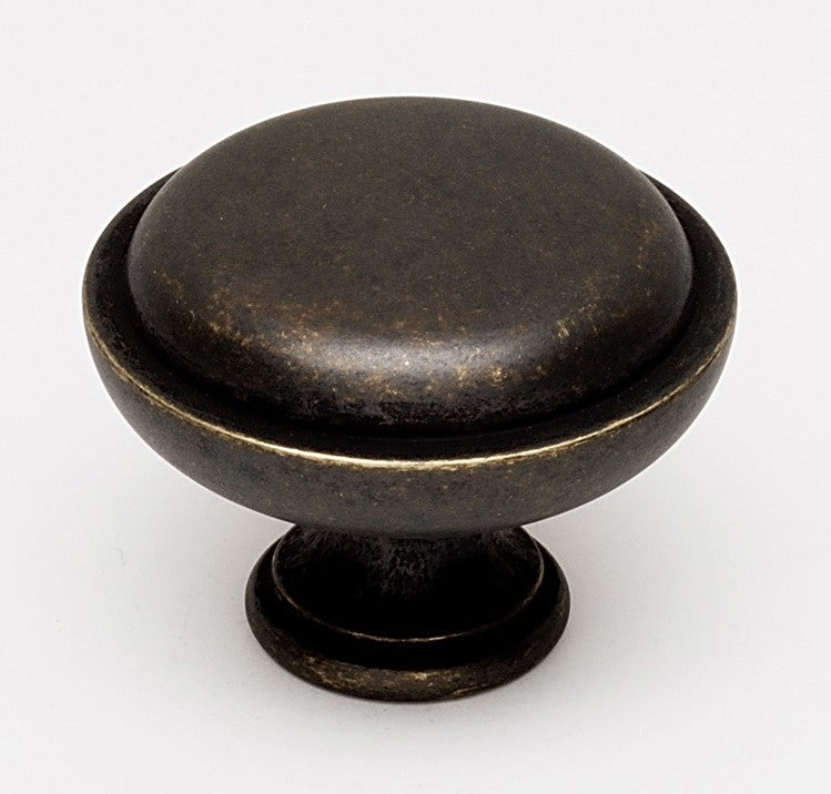 Classic Barcelona Knob 1 1/4"