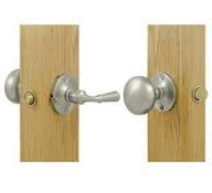 Newtown Screen Door Lock Satin Nickel