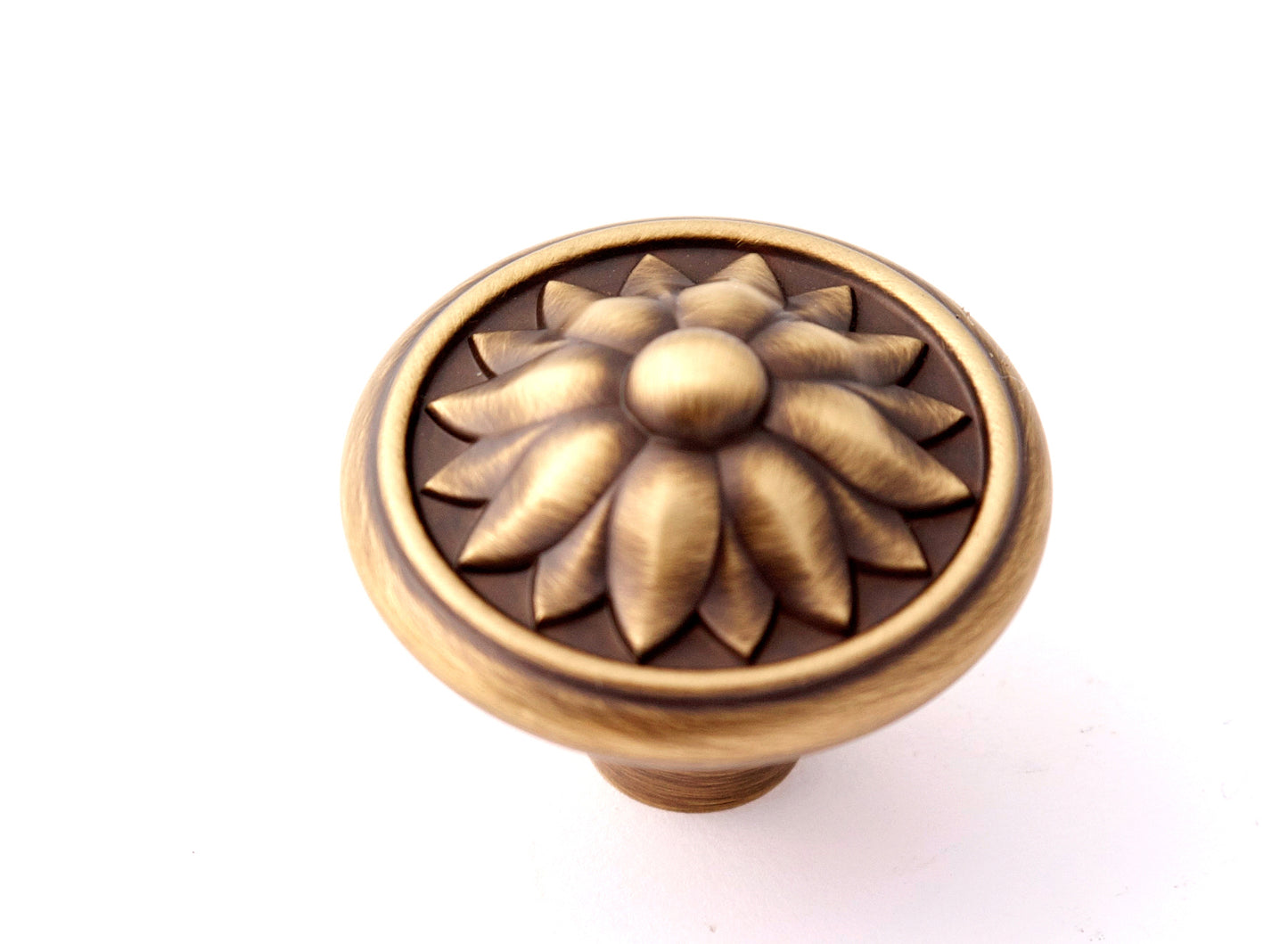 Fiore Knob 1 1/4"
