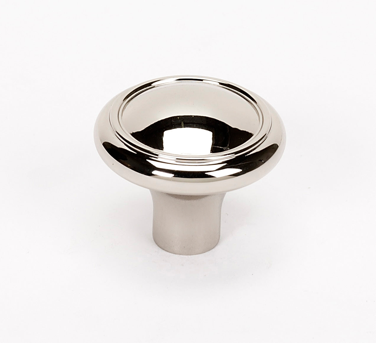 Colonial Knob 1 1/2"