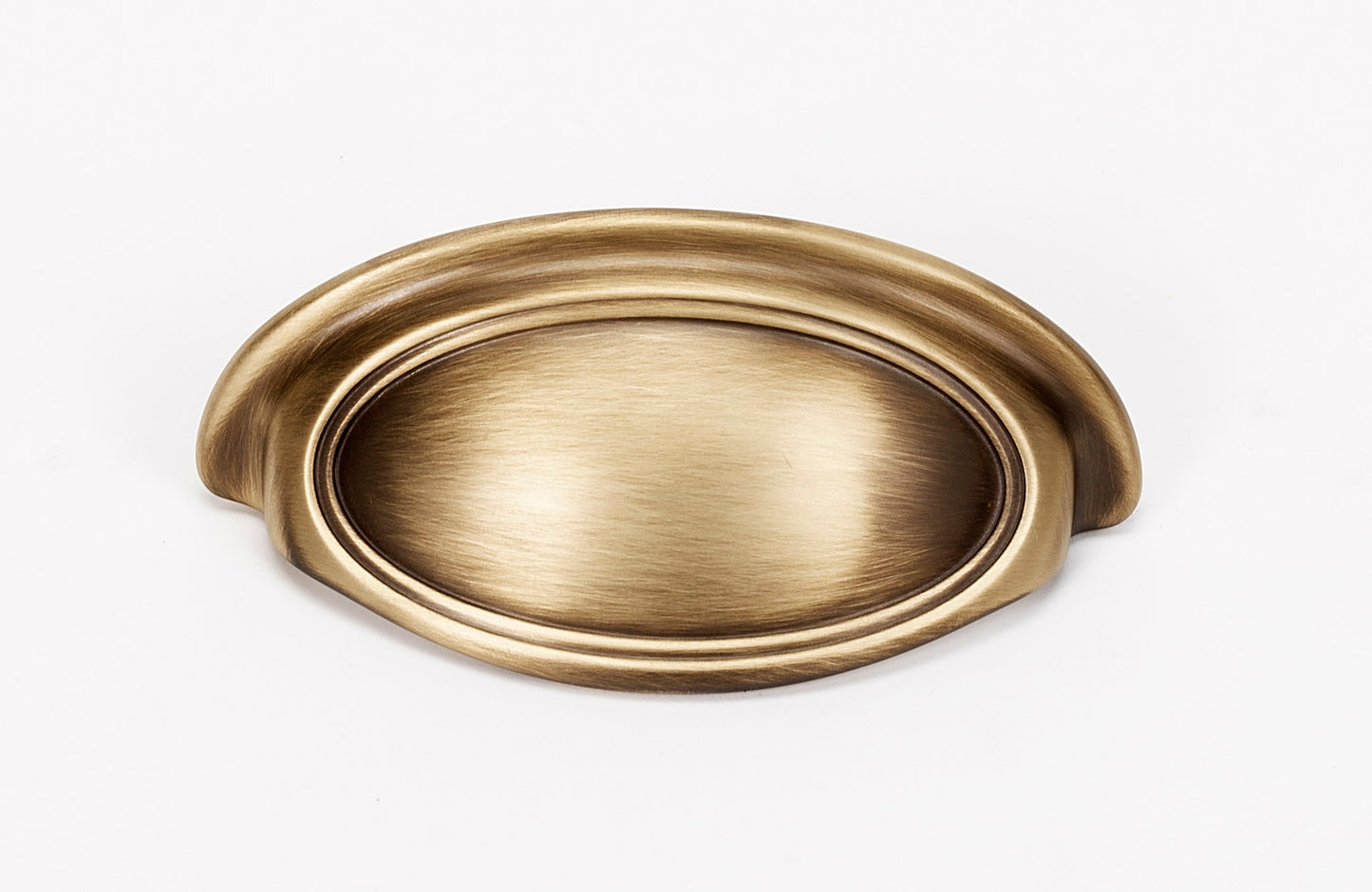 Classic Traditional Cup Pull 3"