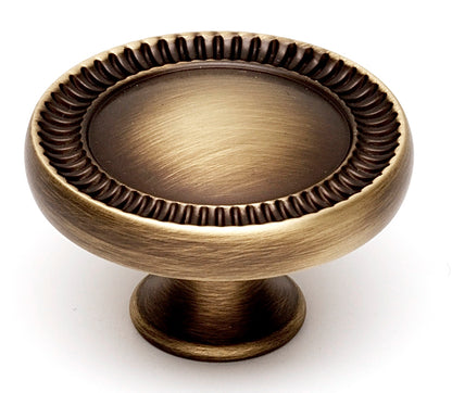 Regal Knob 1 1/4" (Multiple Finishes)