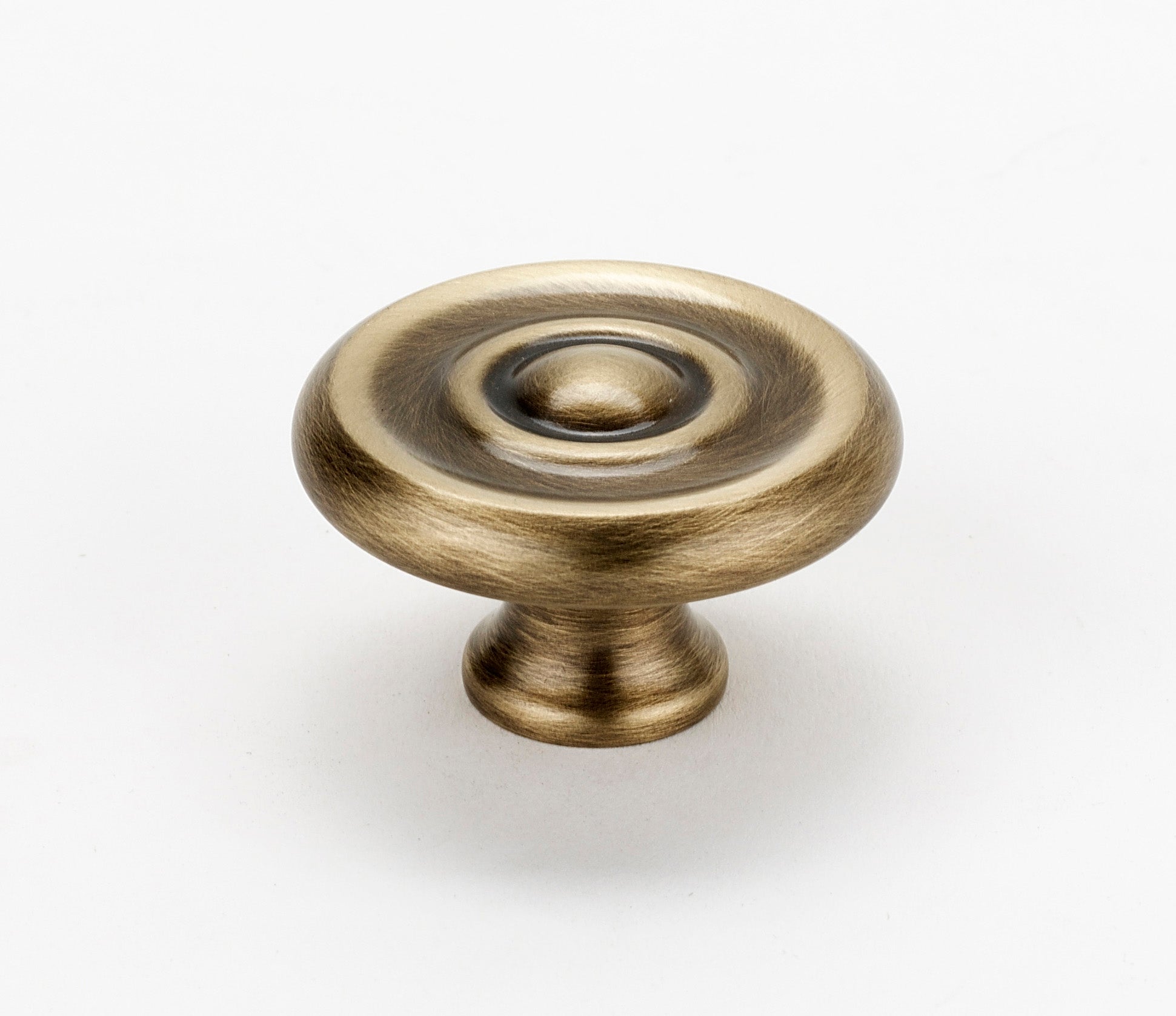 Traditional Knob 3/4