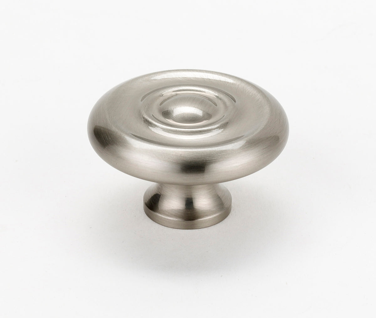 Traditional Knob