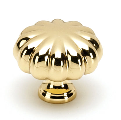 Petal Knob 1 1/4" (Multiple Finishes)