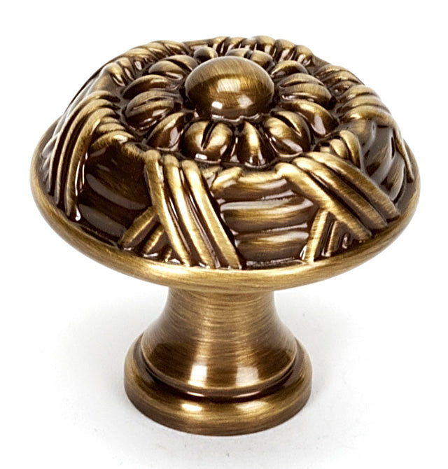 Ribbon and Reed Knob 1.25" (Multiple Finishes)