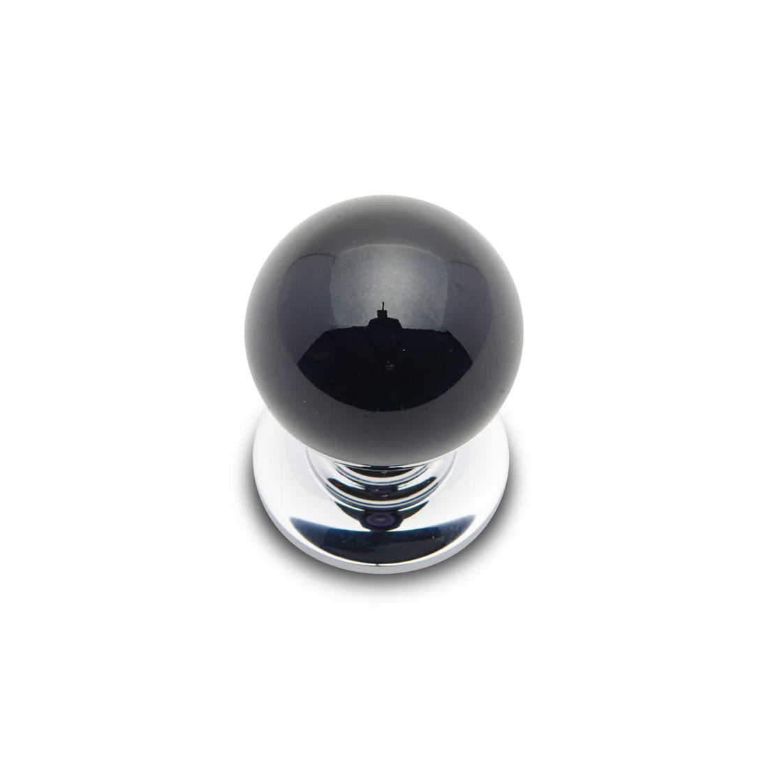 Globe Porcelain Knob 1