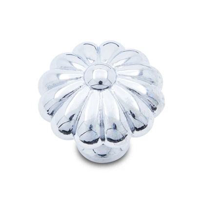 Flower Knob 1 1/2"