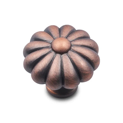 Flower Knob 1 1/2"