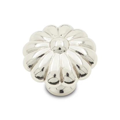 Flower Knob 1 1/2"