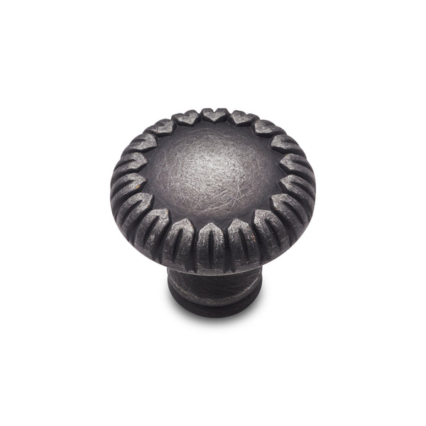Petals Edge Knob 1 1/4
