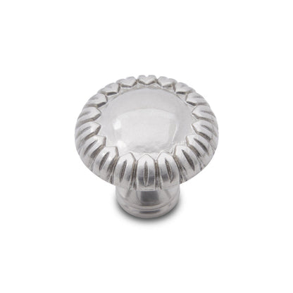 Petals Edge Knob 1 1/4"
