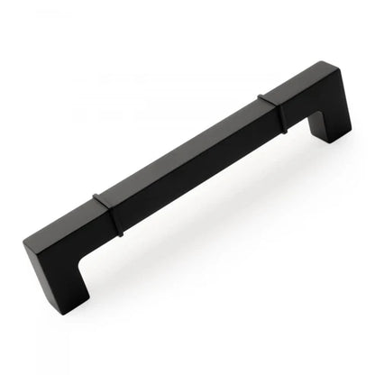 Newbury Cabinet Pull 6"