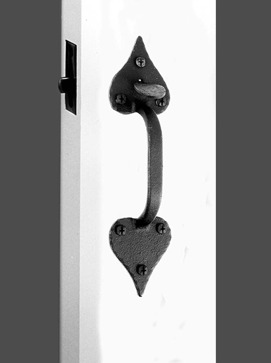 Small Cast Heart Double Handle Drop Latch Set